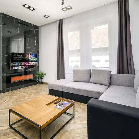 Apartment Fogas 3b In Heart Of *